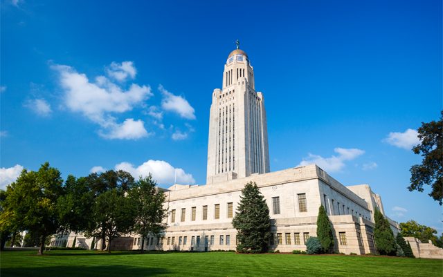 nebraska-legislative-committee-passes-MMJ-bill