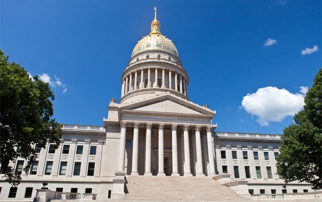 west-virginia-bill-looks-to-legalize-MMJ