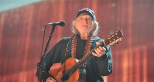 the-life-of-willie-nelson-is-a-history-of-marijuana